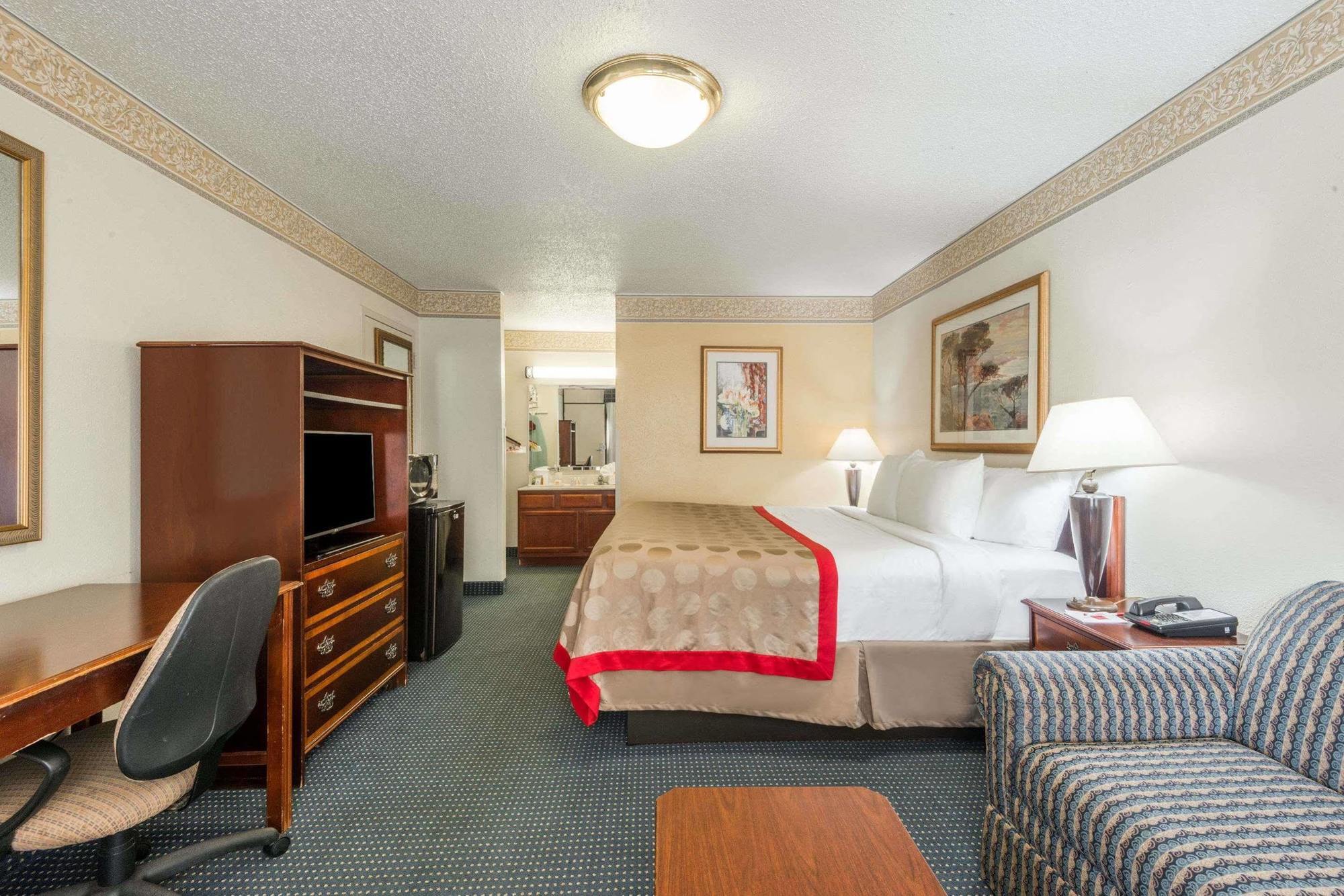 Hotel Ramada New Braunfels Extérieur photo