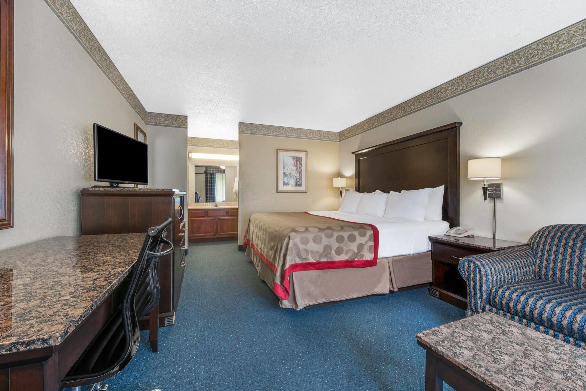 Hotel Ramada New Braunfels Extérieur photo