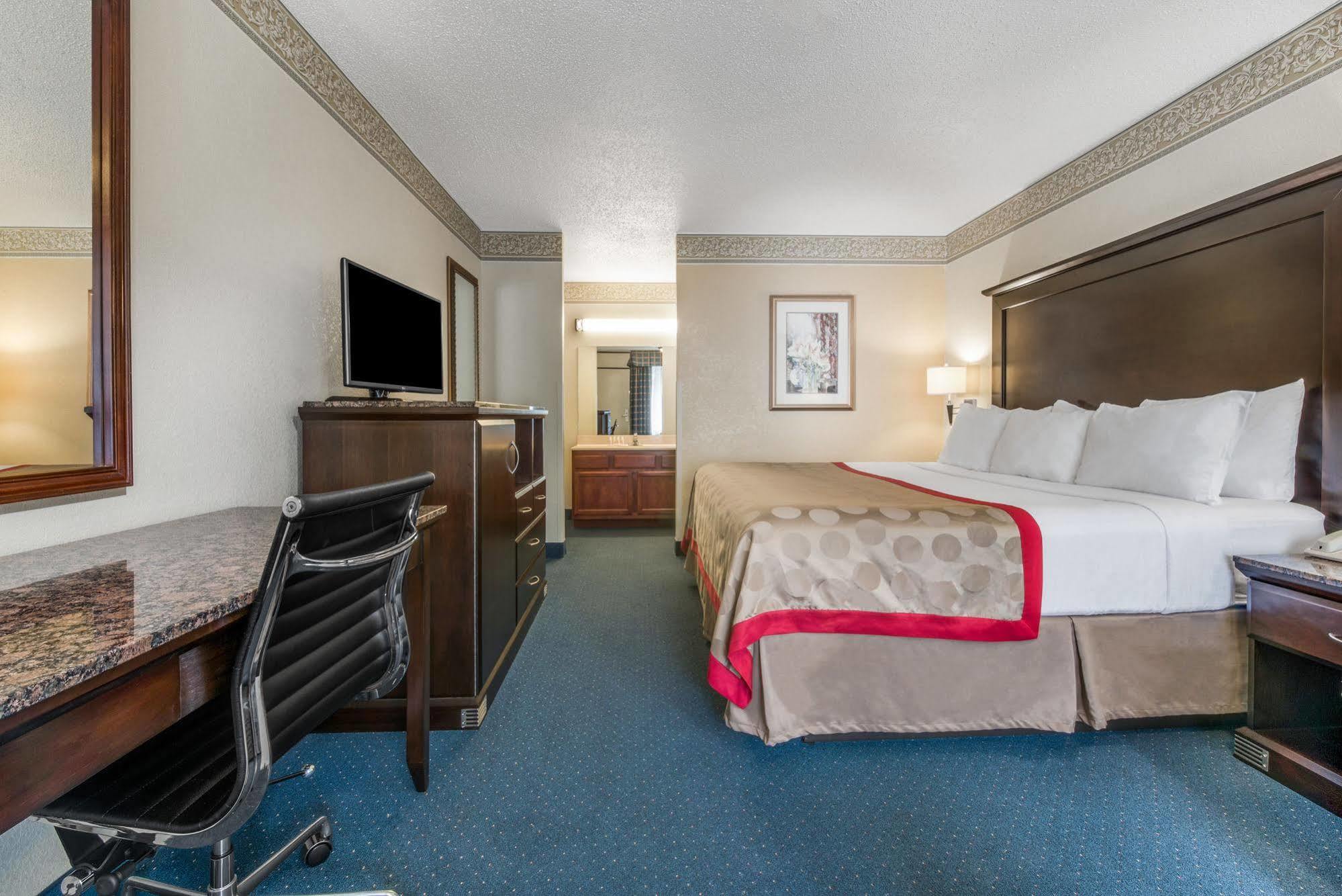 Hotel Ramada New Braunfels Extérieur photo